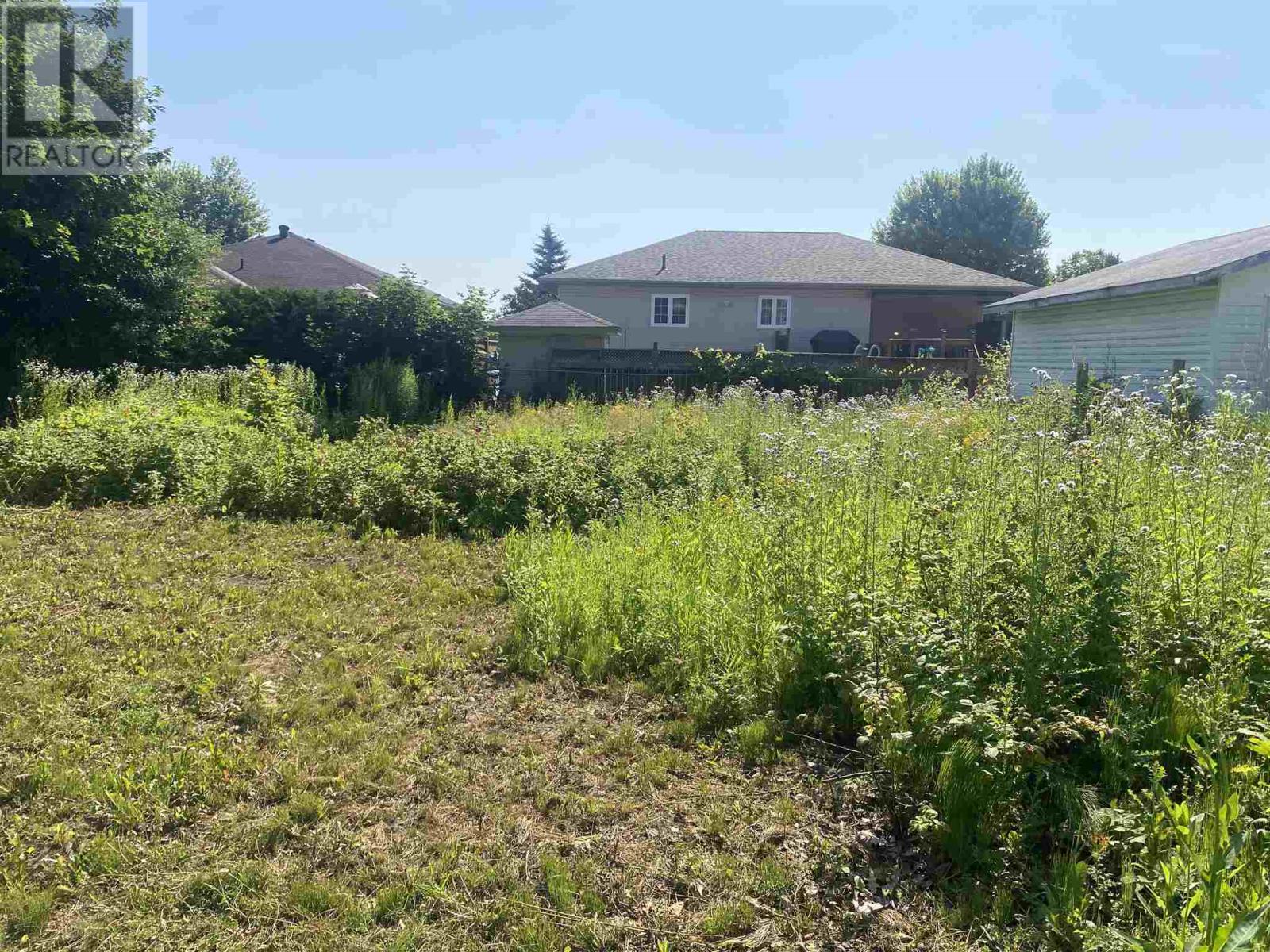 548 Lake St, Sault Ste. Marie, Ontario  P6B 3L2 - Photo 10 - SM252265