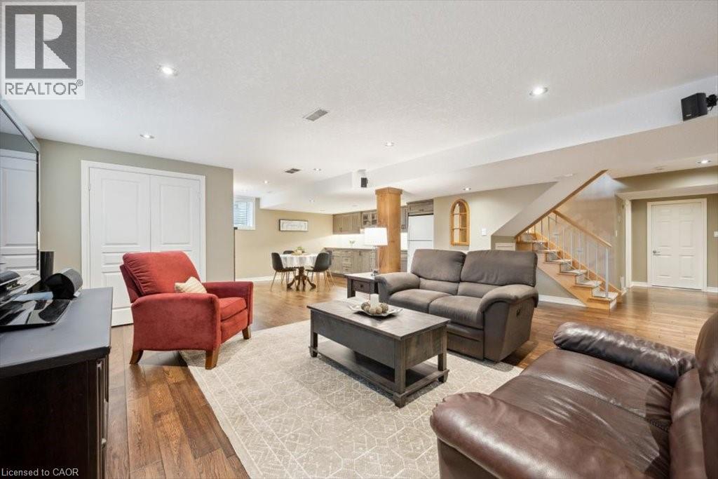 572 Falconridge Crescent, Kitchener, Ontario  N2K 4J2 - Photo 24 - 40733427