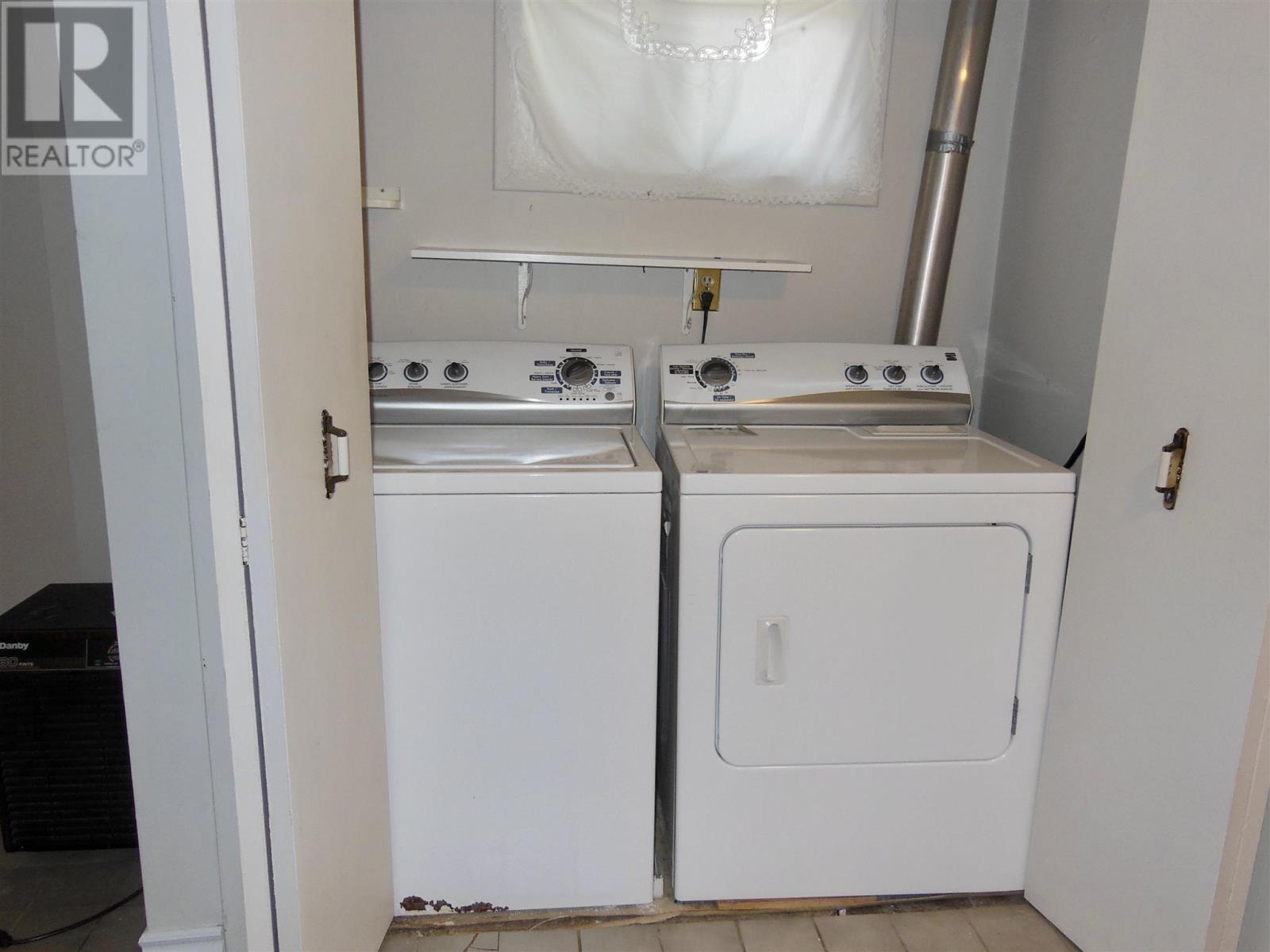 548 Lake St, Sault Ste. Marie, Ontario  P6B 3L2 - Photo 30 - SM252265