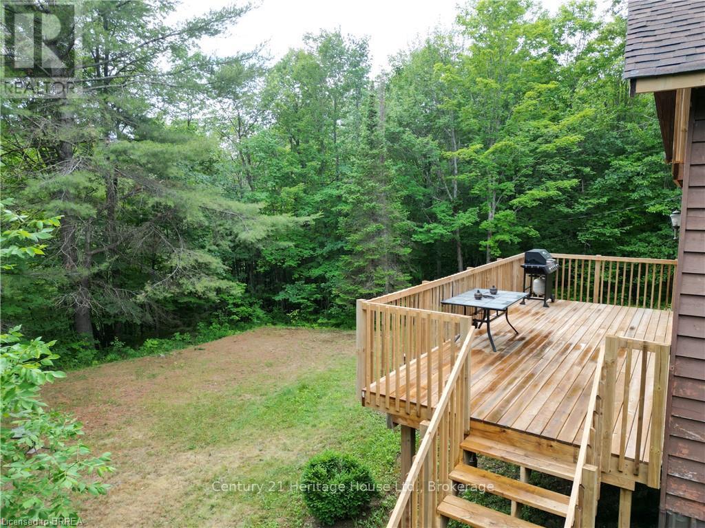 1044 English Circle, Highlands East, Ontario  K0M 1R0 - Photo 26 - X12353131