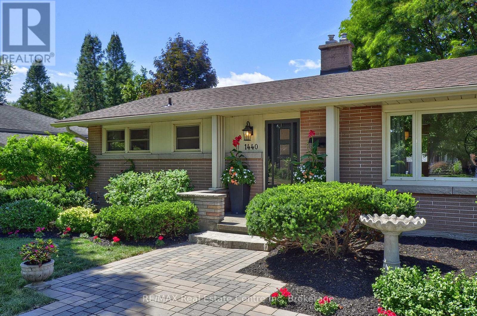 1440 Mary Avenue, Cambridge, Ontario  N3H 4P1 - Photo 4 - X12353191