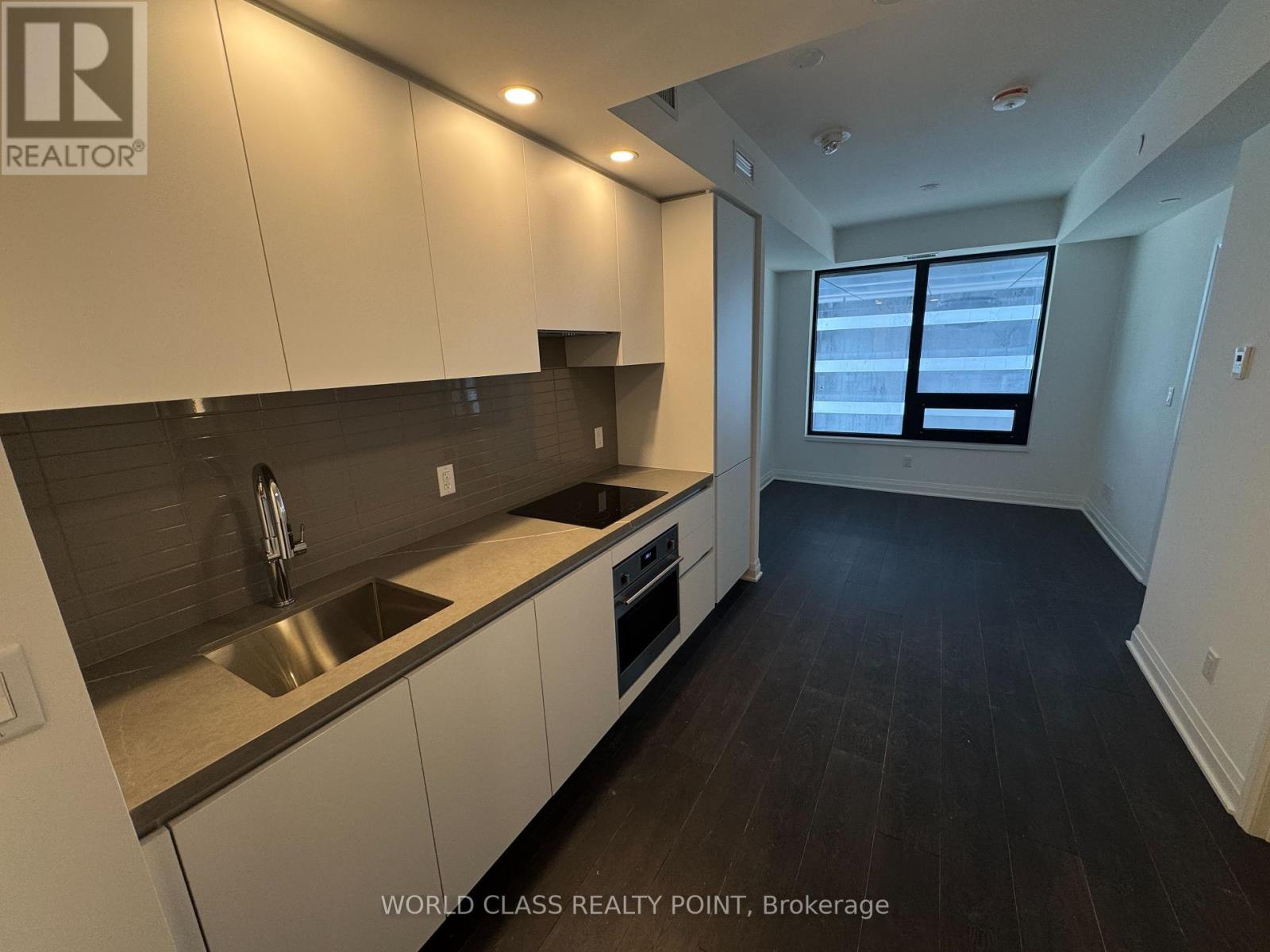 1209 - 4015 The Exchange, Mississauga, Ontario  L5B 0N9 - Photo 2 - W12353029