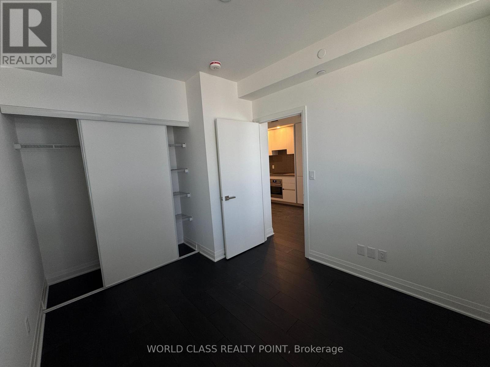 1209 - 4015 The Exchange, Mississauga, Ontario  L5B 0N9 - Photo 8 - W12353029