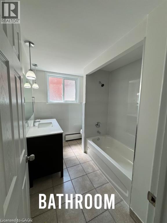 6 Elmsdale Drive Unit# 1, Kitchener, Ontario  N2E 1H6 - Photo 11 - 40740142
