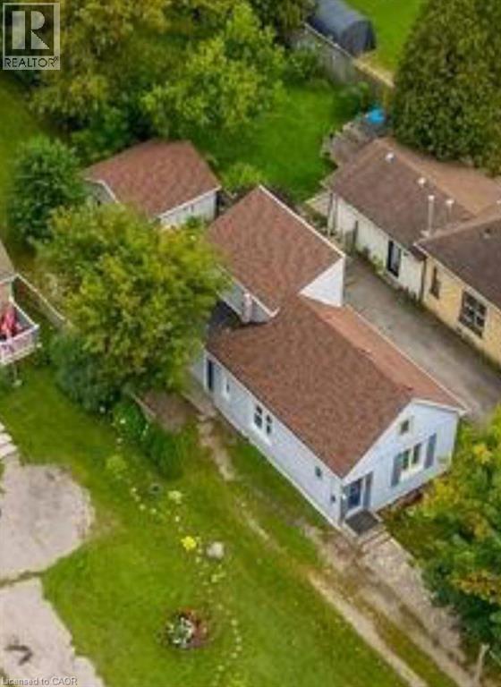 Property at 354 SPRUCE Street image 3