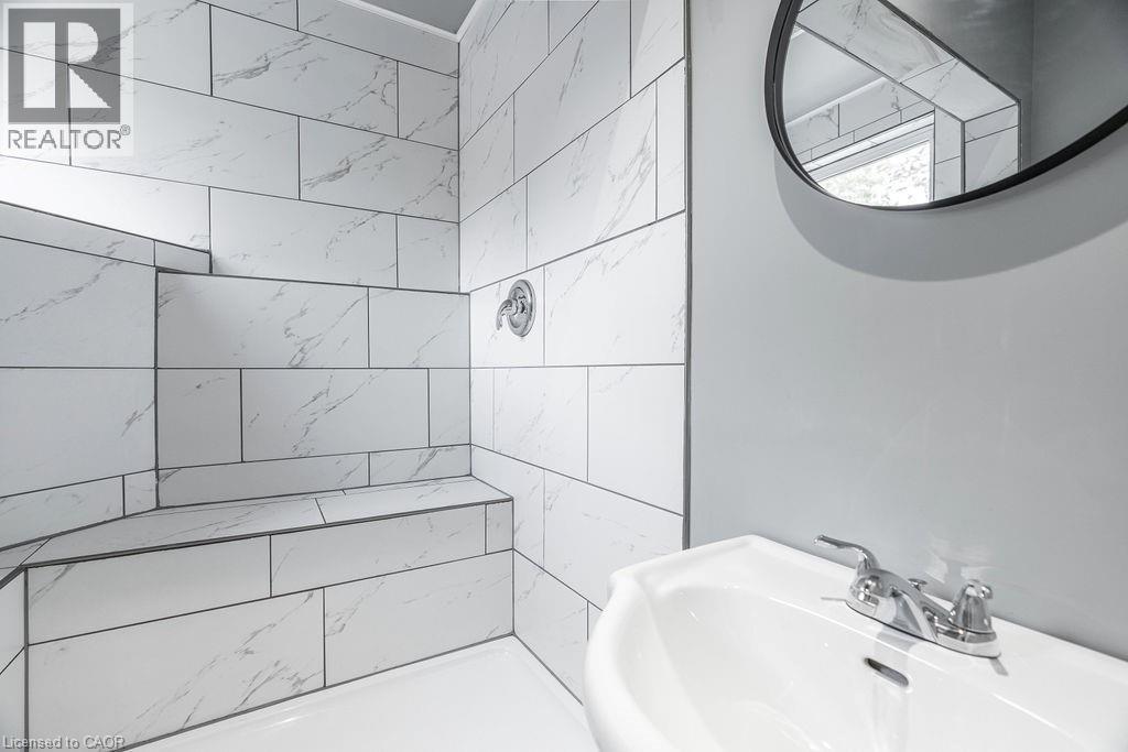 Photo 31 of 50 for 354 Spruce Street