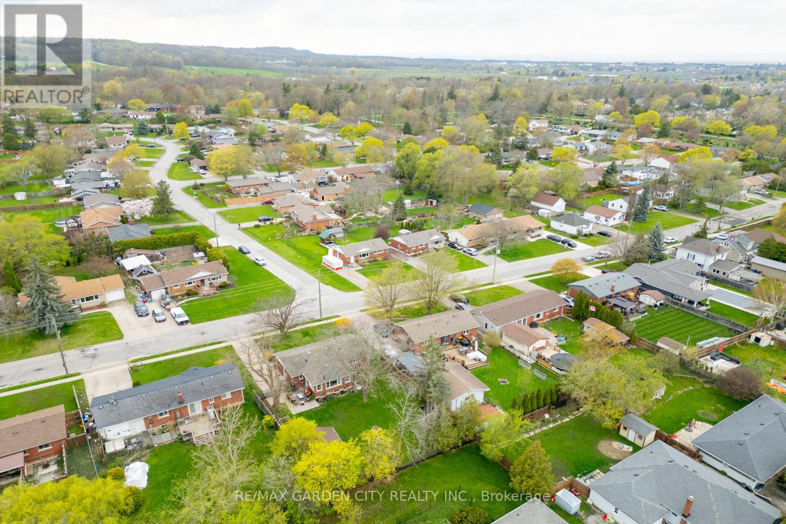 4165 William Street, Lincoln, Ontario  L3J 0K7 - Photo 36 - X12353068