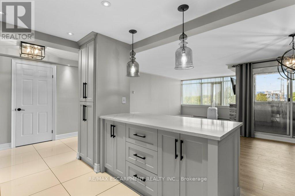 305 - 40 Harrisford Street, Hamilton, Ontario L8K 6N1 - Photo 16 - X12353079