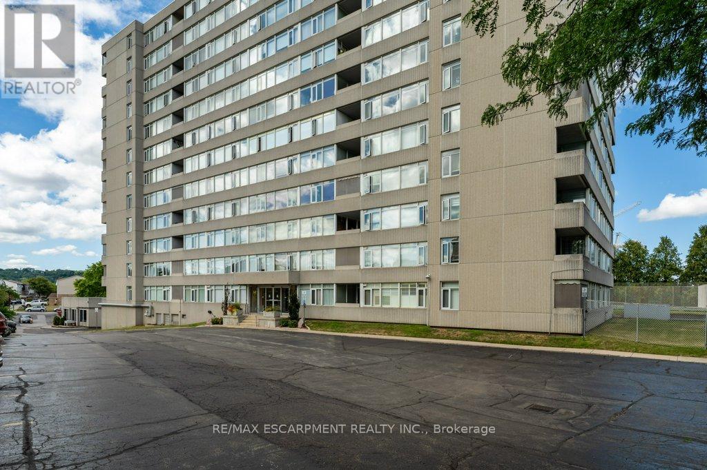 Property at 305 - 40 HARRISFORD STREET image 2