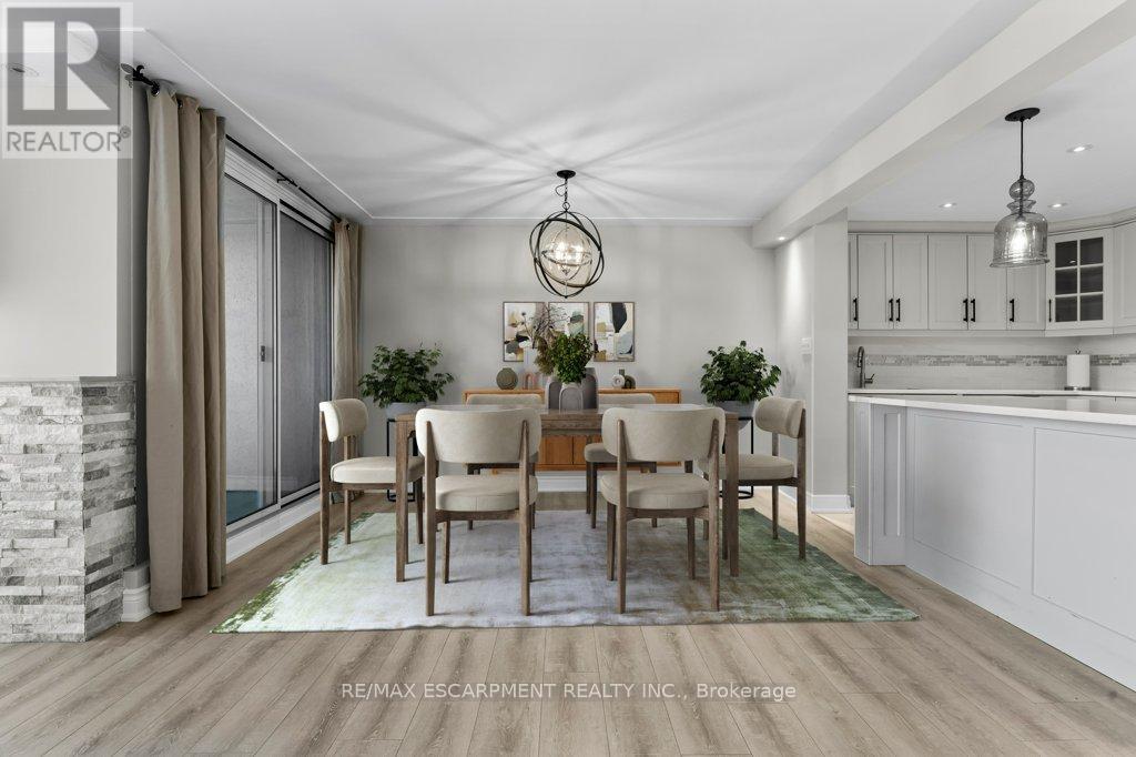 305 - 40 Harrisford Street, Hamilton, Ontario L8K 6N1 - Photo 20 - X12353079