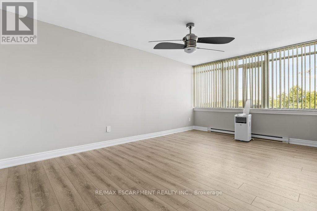 305 - 40 Harrisford Street, Hamilton, Ontario L8K 6N1 - Photo 28 - X12353079