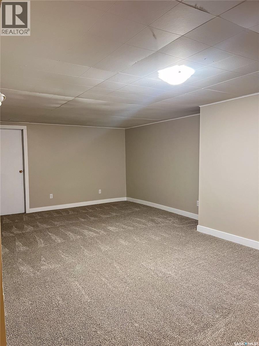 1331 110th Street, North Battleford, Saskatchewan  S9A 2H9 - Photo 14 - SK985034