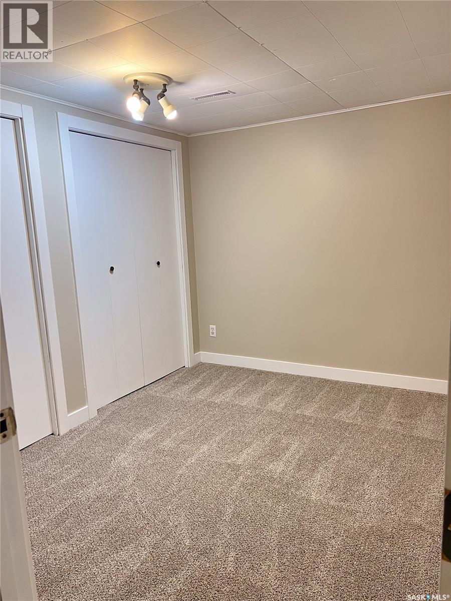 1331 110th Street, North Battleford, Saskatchewan  S9A 2H9 - Photo 13 - SK985034