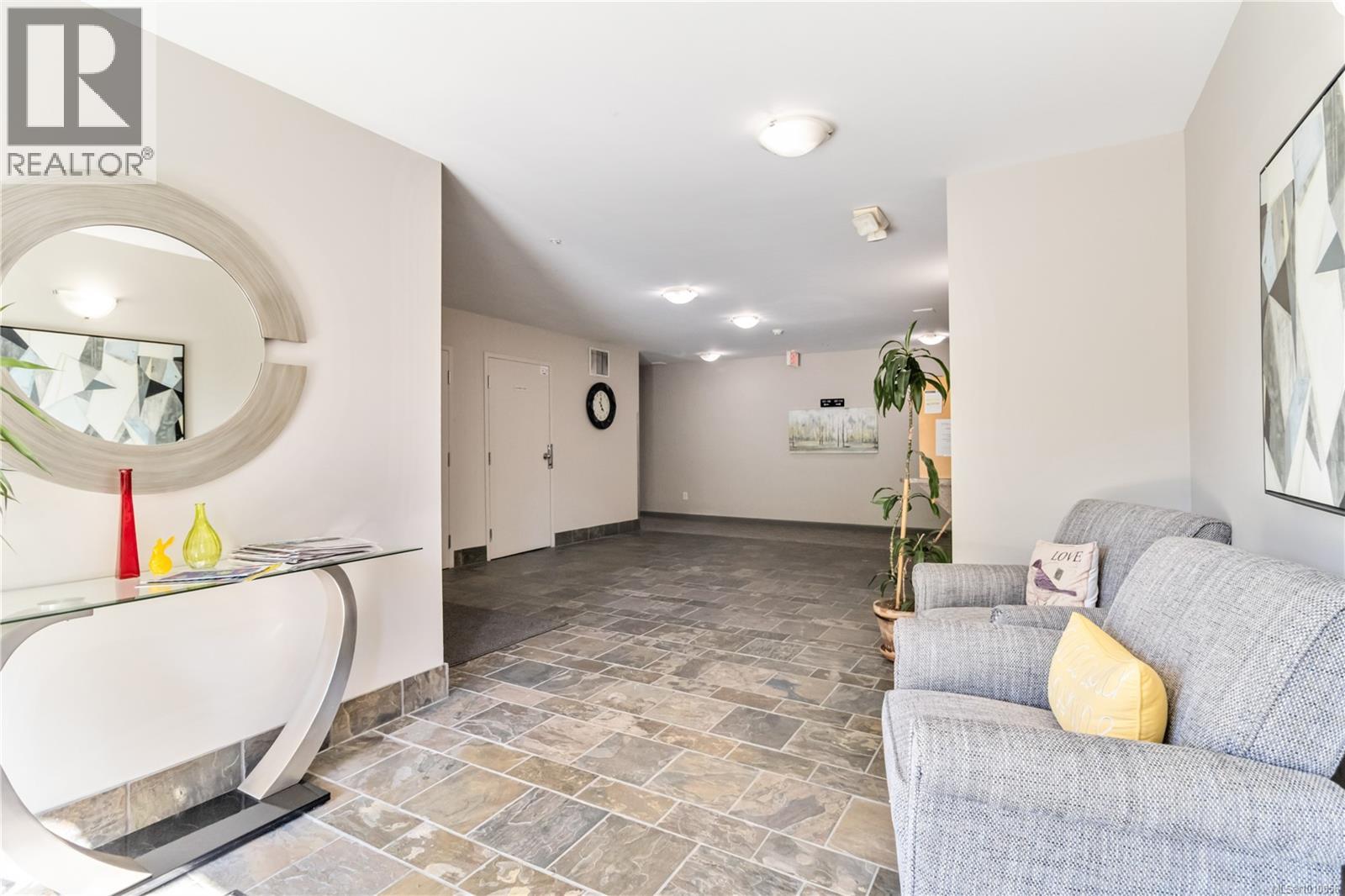 208 1959 Polo Park Crt, Central Saanich, British Columbia  V8M 2K1 - Photo 15 - 1010856