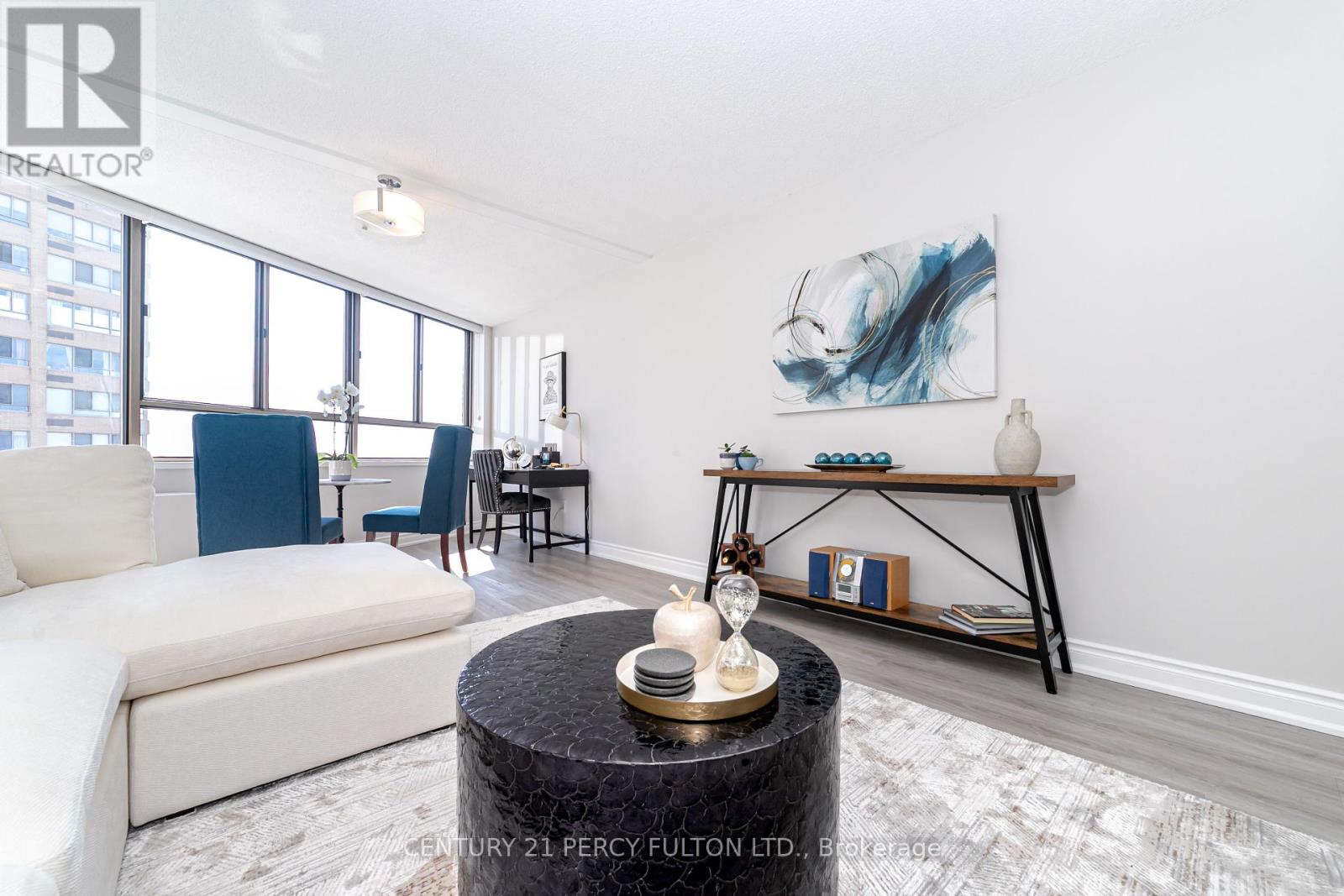 1407 - 270 Queens Quay W, Toronto, Ontario  M5J 2N4 - Photo 14 - C12337841