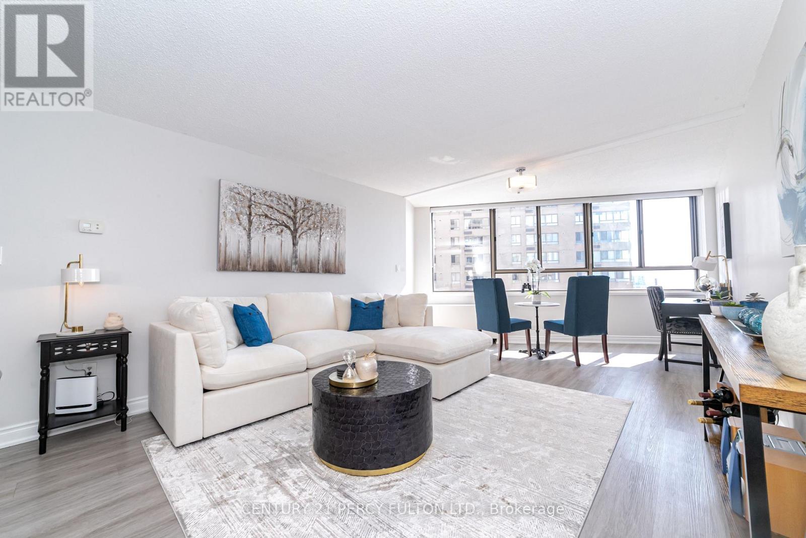 1407 - 270 Queens Quay W, Toronto, Ontario  M5J 2N4 - Photo 13 - C12337841