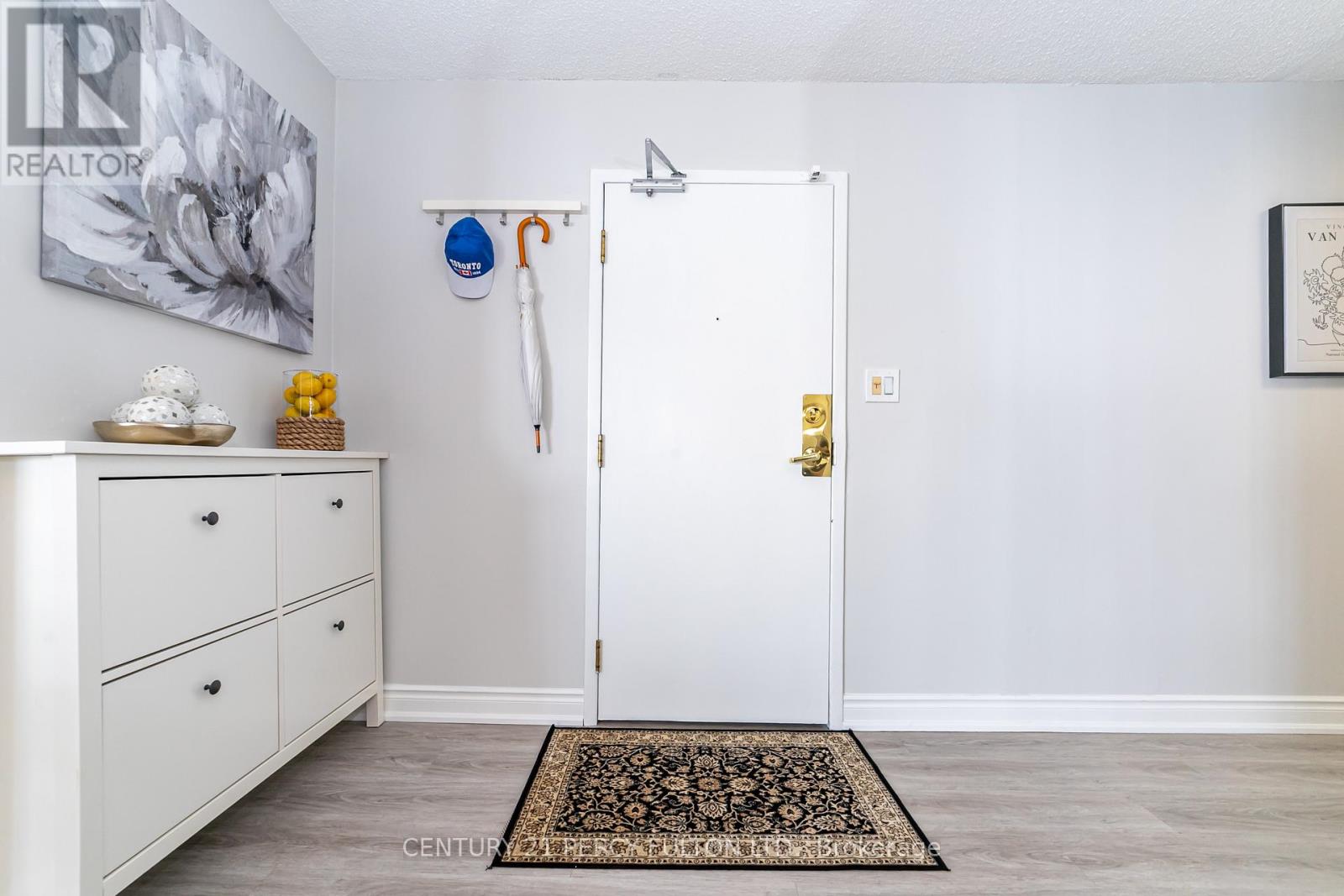 1407 - 270 Queens Quay W, Toronto, Ontario  M5J 2N4 - Photo 5 - C12337841