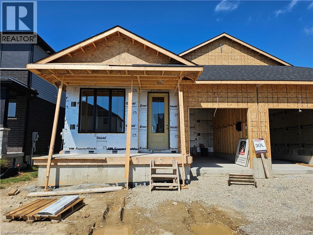 104 Thackeray Way, Harriston, Ontario  N0G 1Z0 - Photo 1 - 40743816