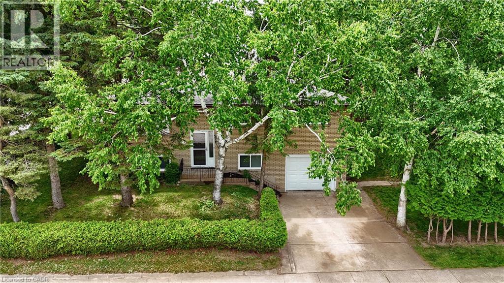 Property at 48 MARK Crescent image 4