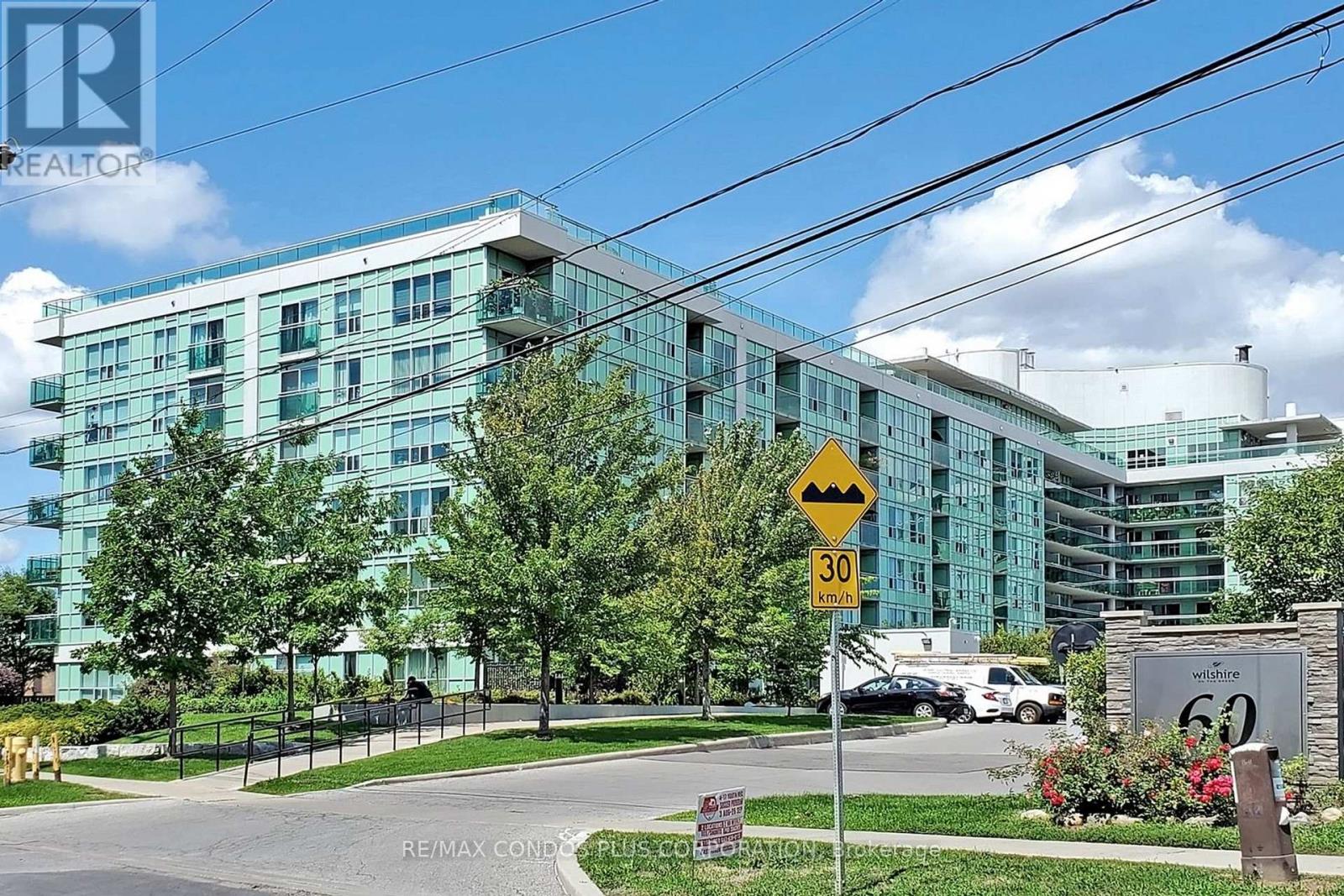 315 - 60 Fairfax Crescent, Toronto, Ontario  M1L 0E1 - Photo 1 - E12353108