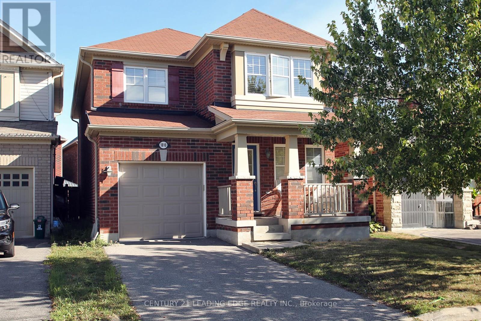 Property at 1810 PARKHURST CRESCENT image 1