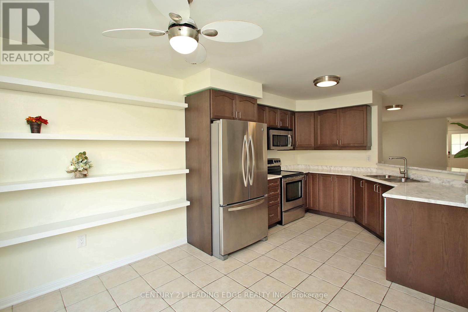 1810 Parkhurst Crescent, Pickering (Duffin Heights), Ontario  L1X 0A8 - Photo 22 - E12353139