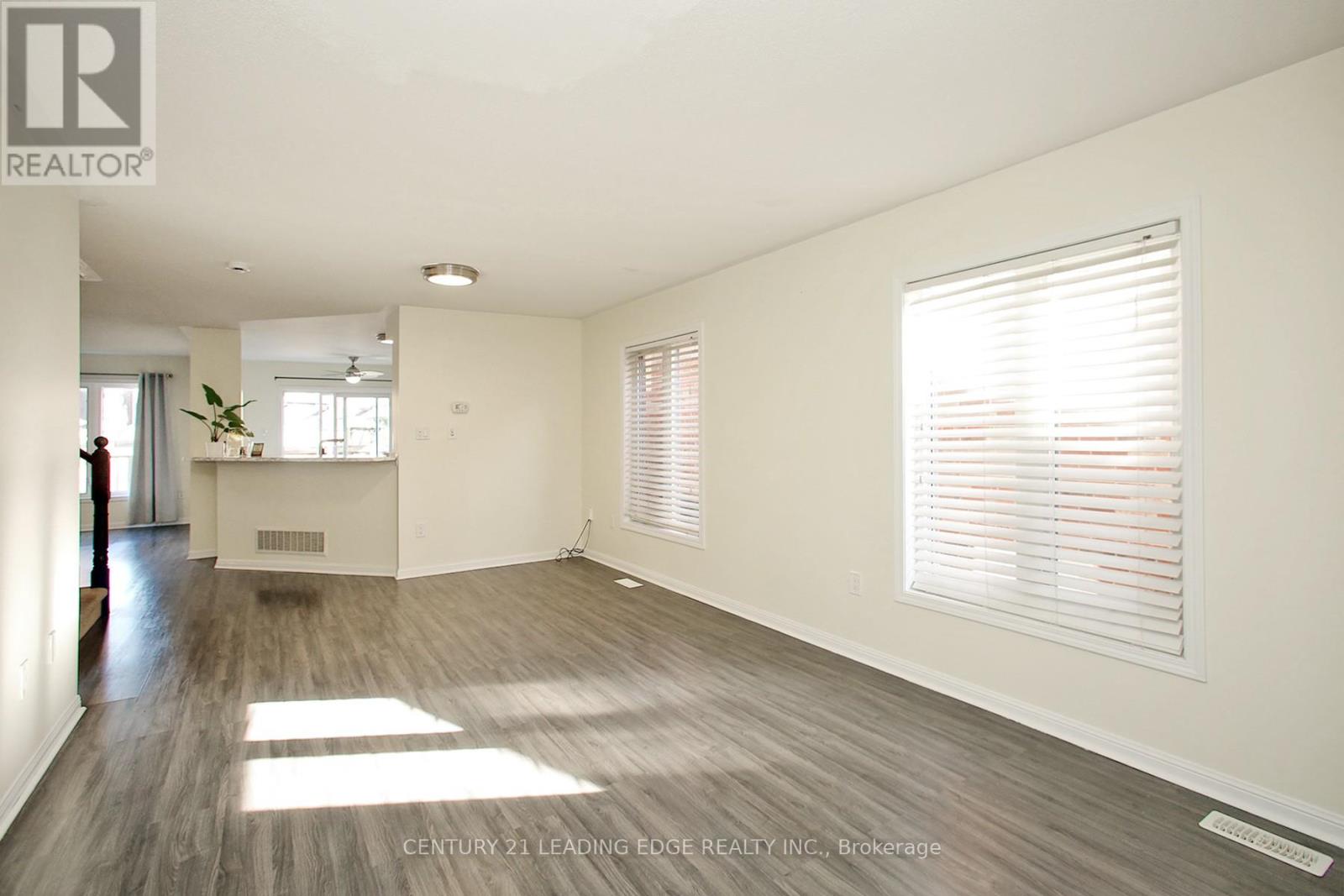 1810 Parkhurst Crescent, Pickering (Duffin Heights), Ontario  L1X 0A8 - Photo 27 - E12353139