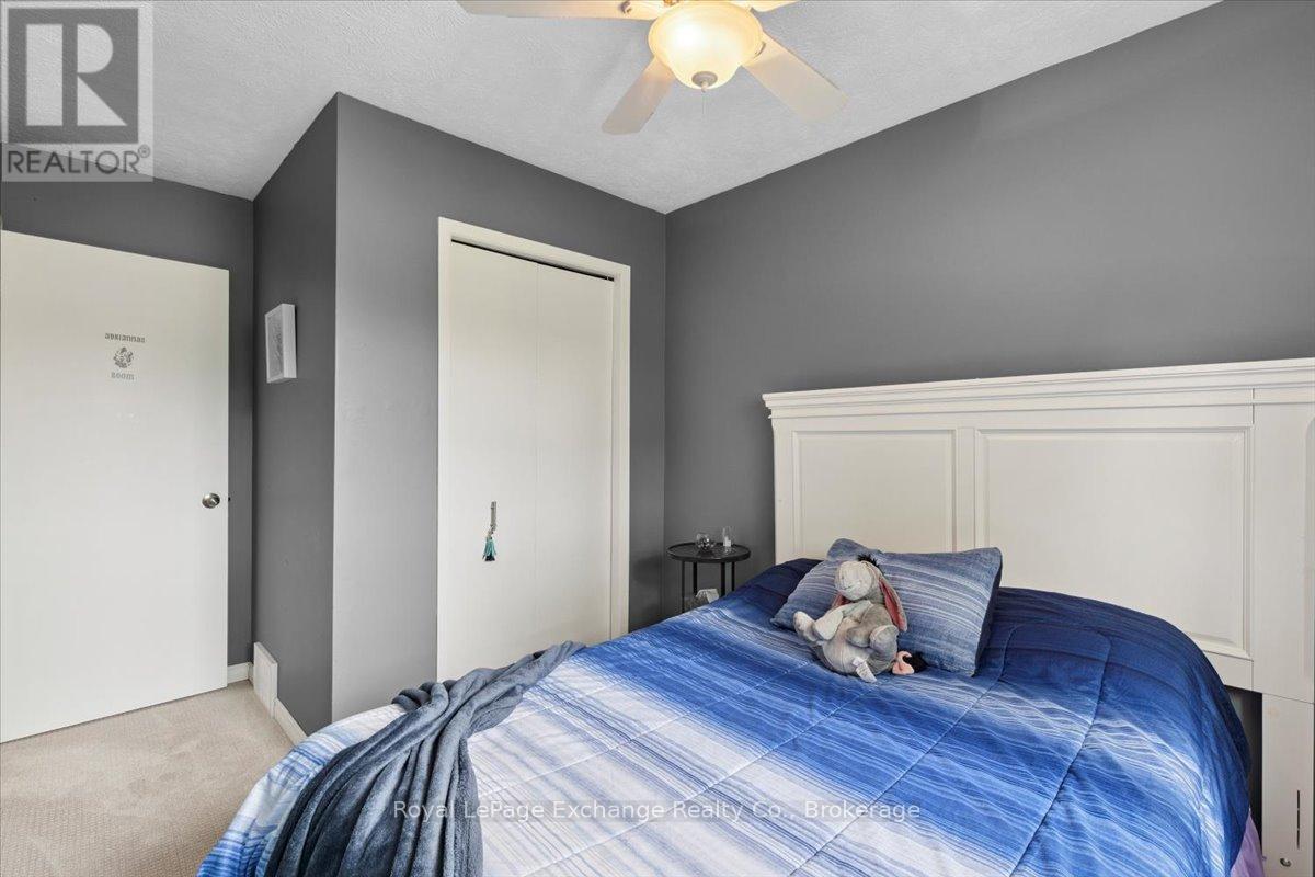 283 Bricker Street, Saugeen Shores, Ontario  N0H 2C1 - Photo 18 - X12273239