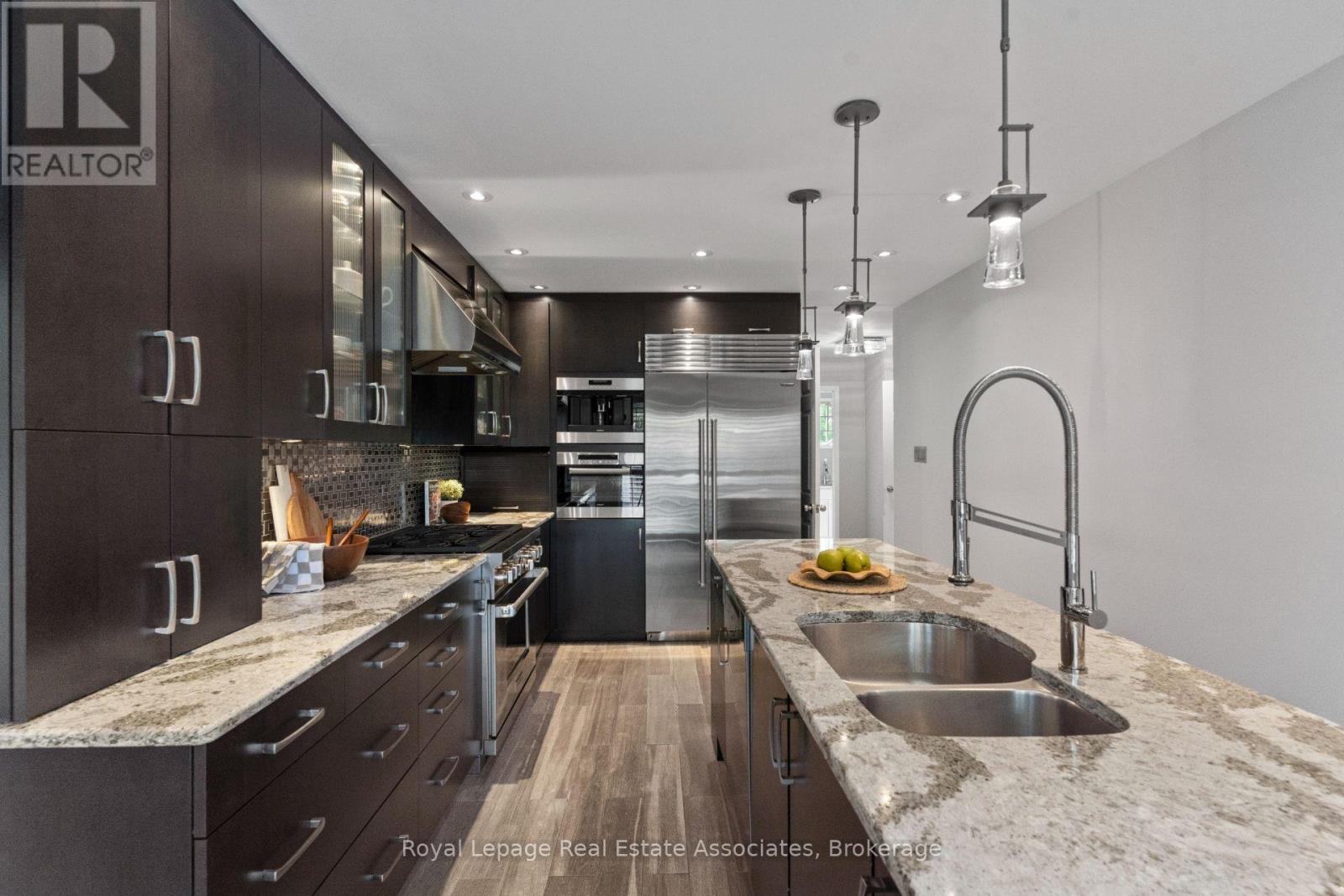 Property at 3856 TRELAWNY CIRCLE image 4