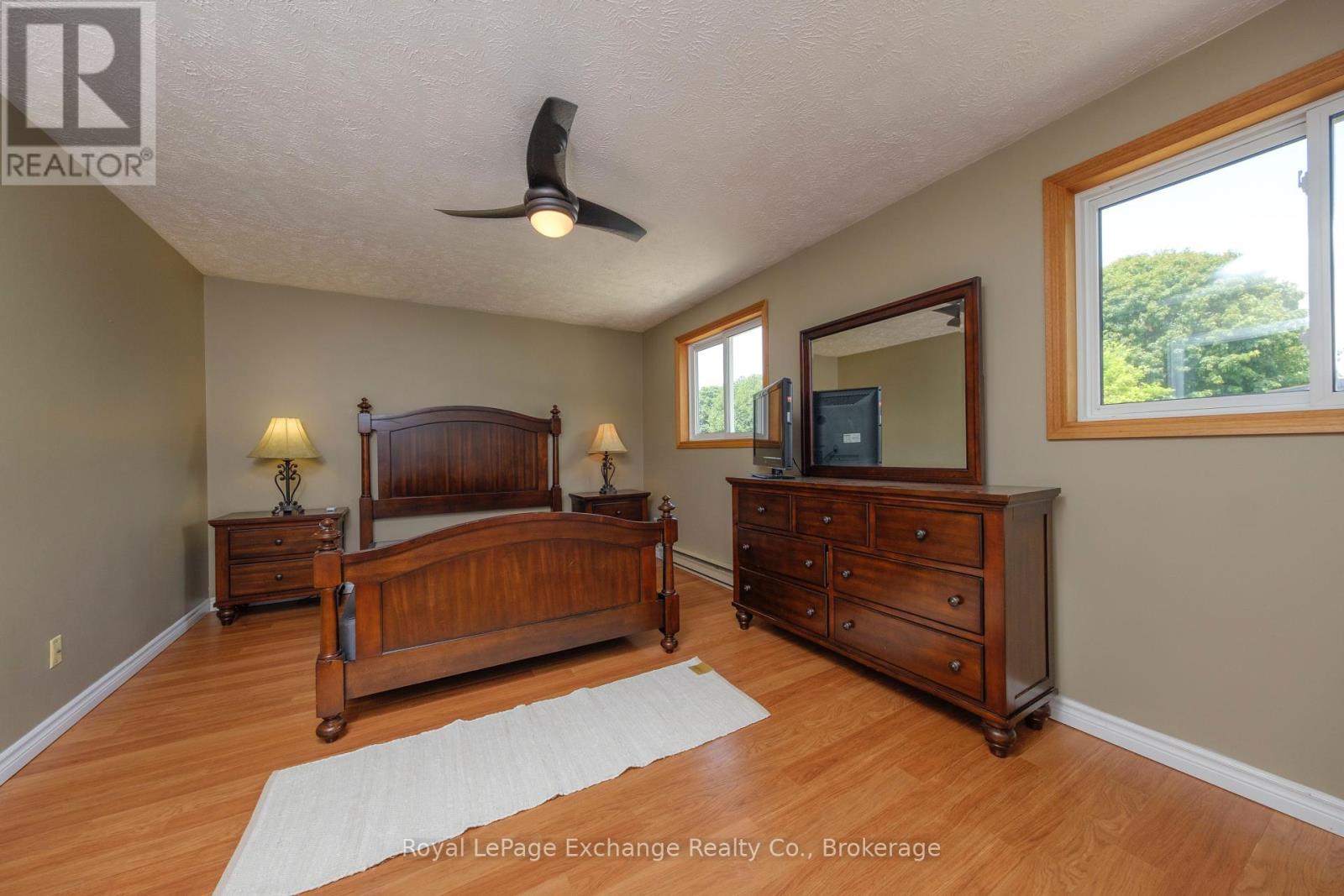 649 Lloyd Street, Saugeen Shores, Ontario  N0H 2C1 - Photo 19 - X12279121