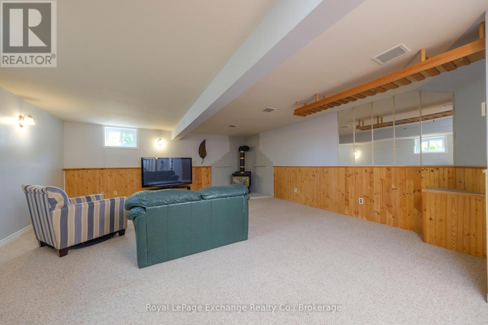 649 Lloyd Street, Saugeen Shores, Ontario  N0H 2C1 - Photo 22 - X12279121