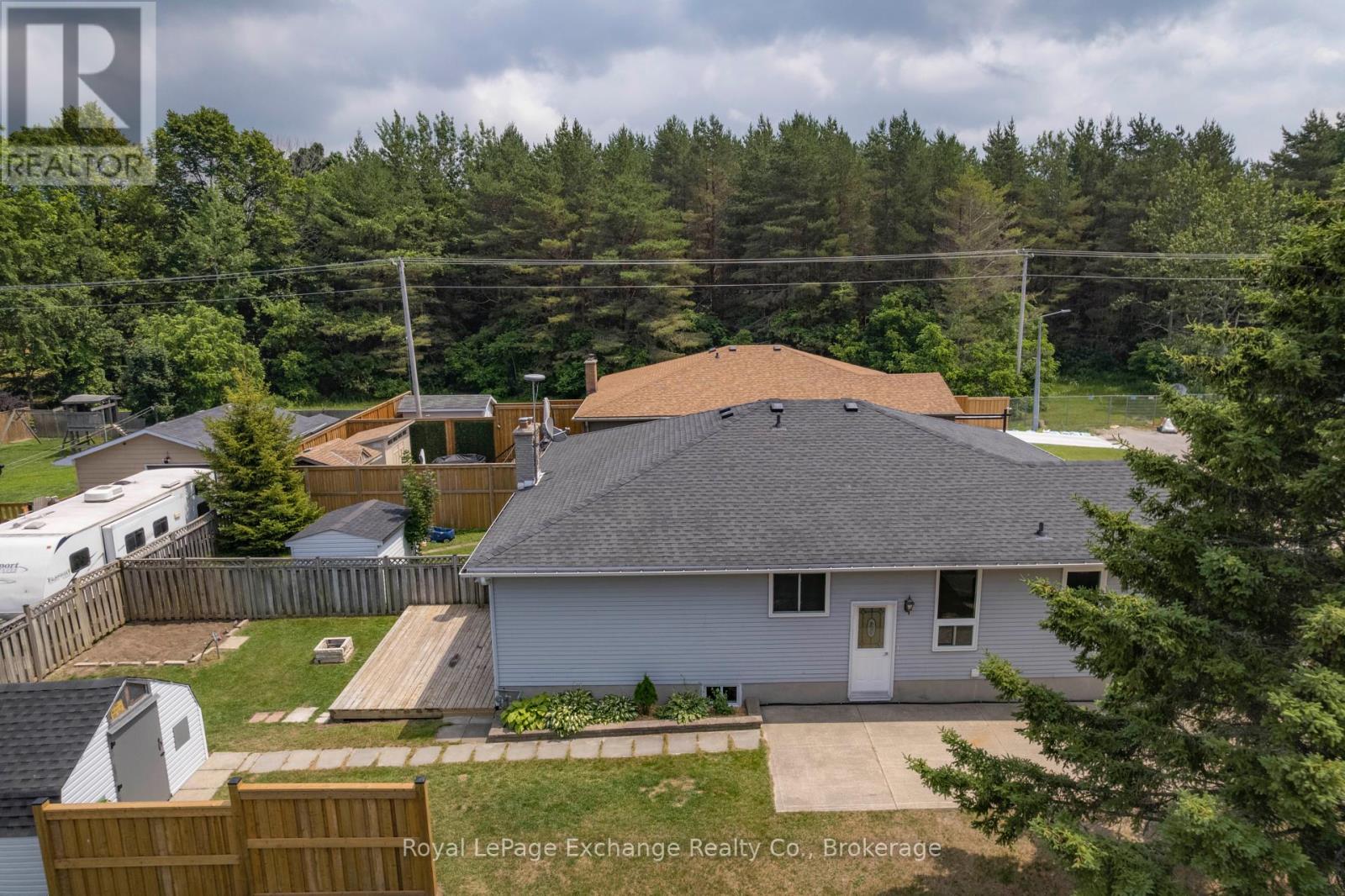 649 Lloyd Street, Saugeen Shores, Ontario  N0H 2C1 - Photo 9 - X12279121