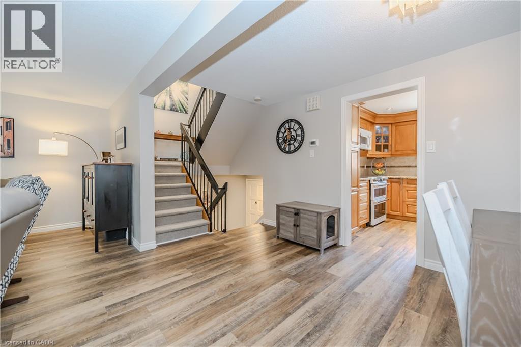 220 Salisbury Avenue Unit# 28, Cambridge, Ontario  N1S 1K5 - Photo 13 - 40746663