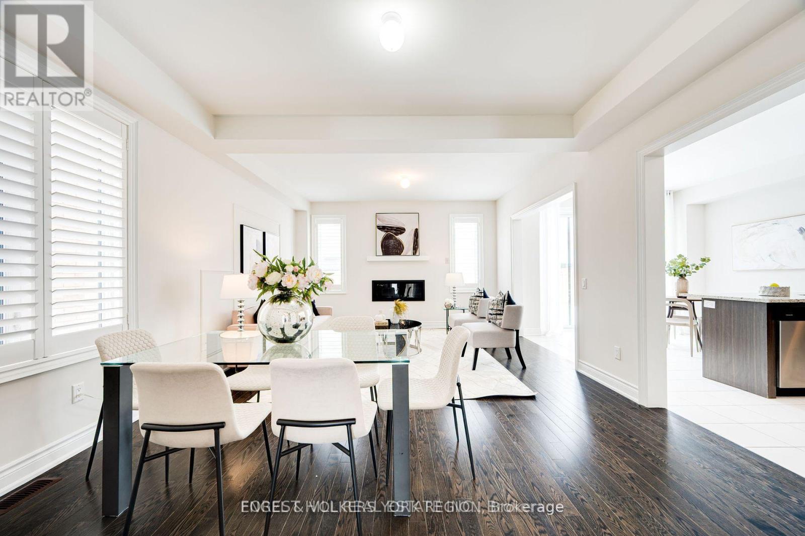 Property at 30 WILLIAM LUCK AVENUE image 4