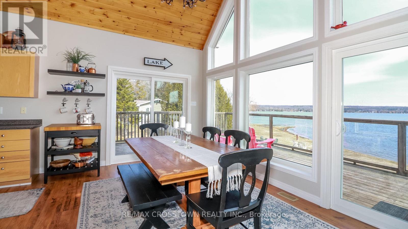3093 Sandy Bend, Springwater, Ontario  L0L 1P0 - Photo 12 - S12353095