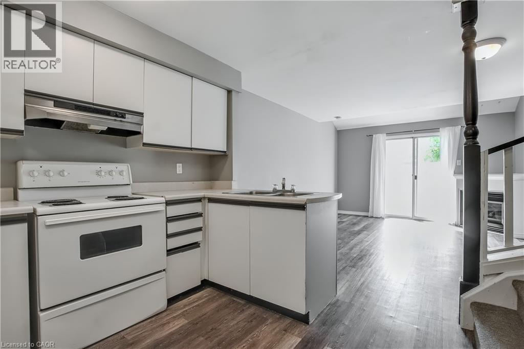 Property at 67 VALLEYVIEW Road Unit# 35 image 5