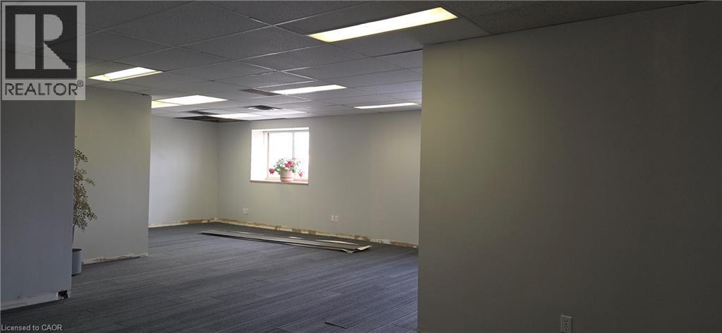 326 Wellington Street N, Kitchener, Ontario  N2H 5K9 - Photo 4 - 40751136