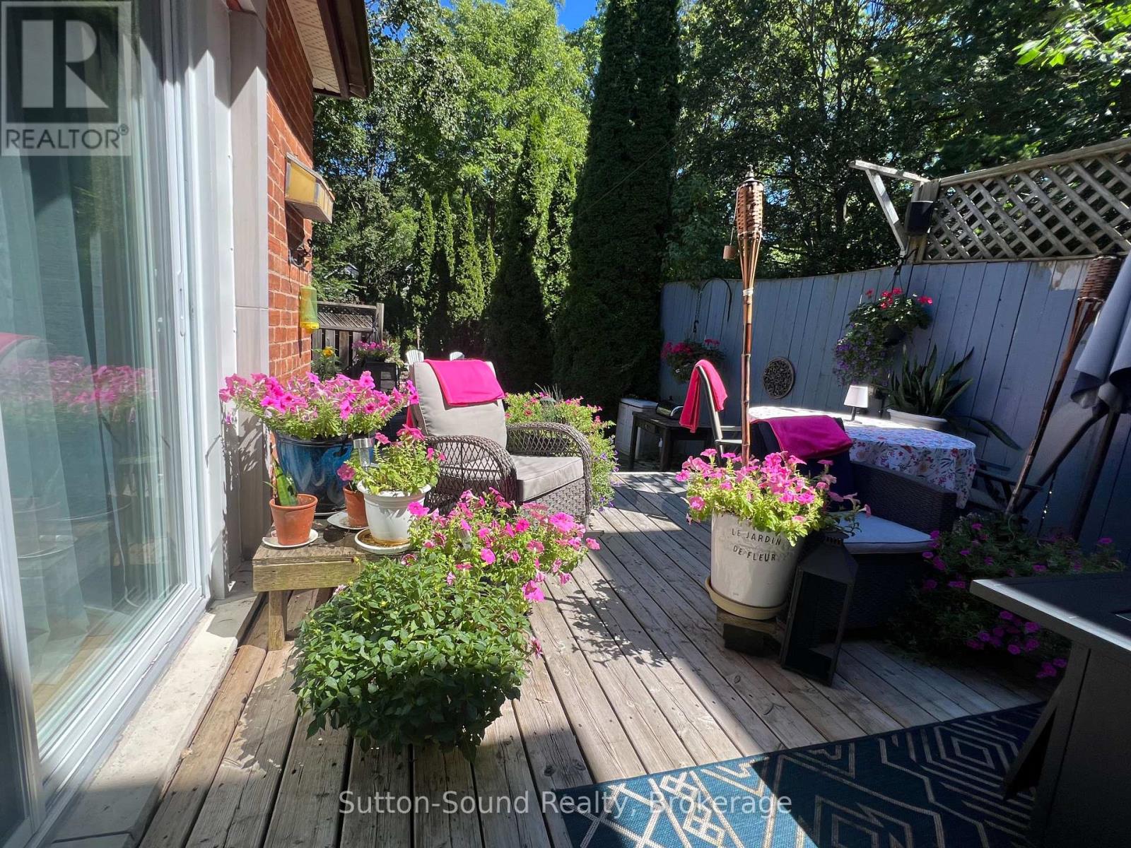 735 4th Avenue E, Owen Sound, Ontario  N4K 2N5 - Photo 25 - X12328437