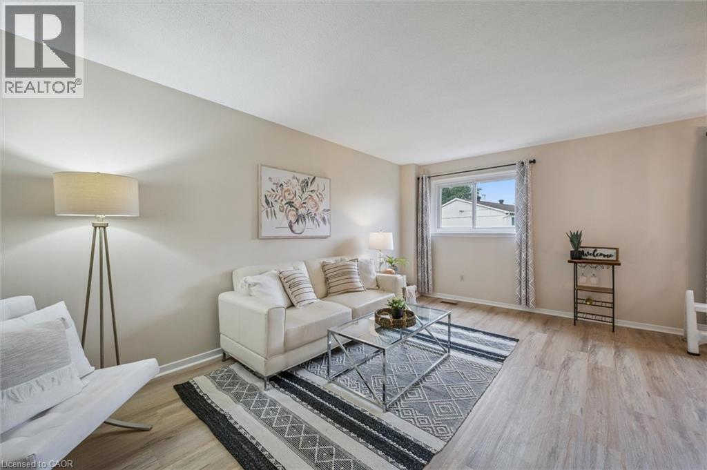 Property at 51 PAULANDER Drive Unit# 33 image 4