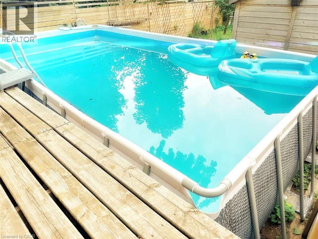 20 Corbett Drive, Barrie, Ontario  L4M 5T2 - Photo 6 - 40752426