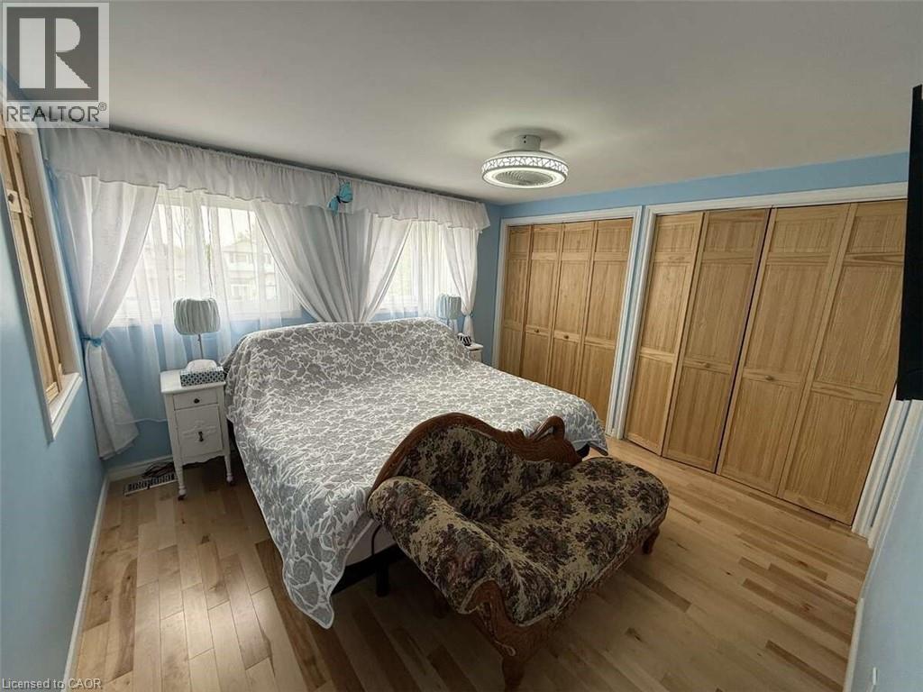 20 Corbett Drive, Barrie, Ontario  L4M 5T2 - Photo 15 - 40752426