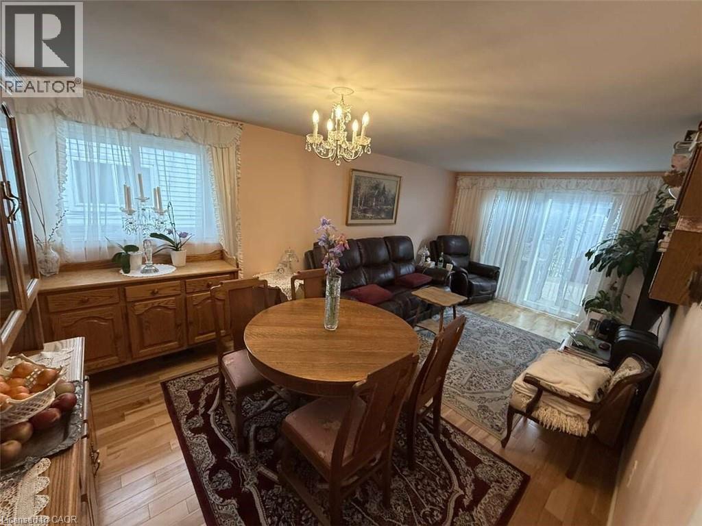 20 Corbett Drive, Barrie, Ontario  L4M 5T2 - Photo 13 - 40752426