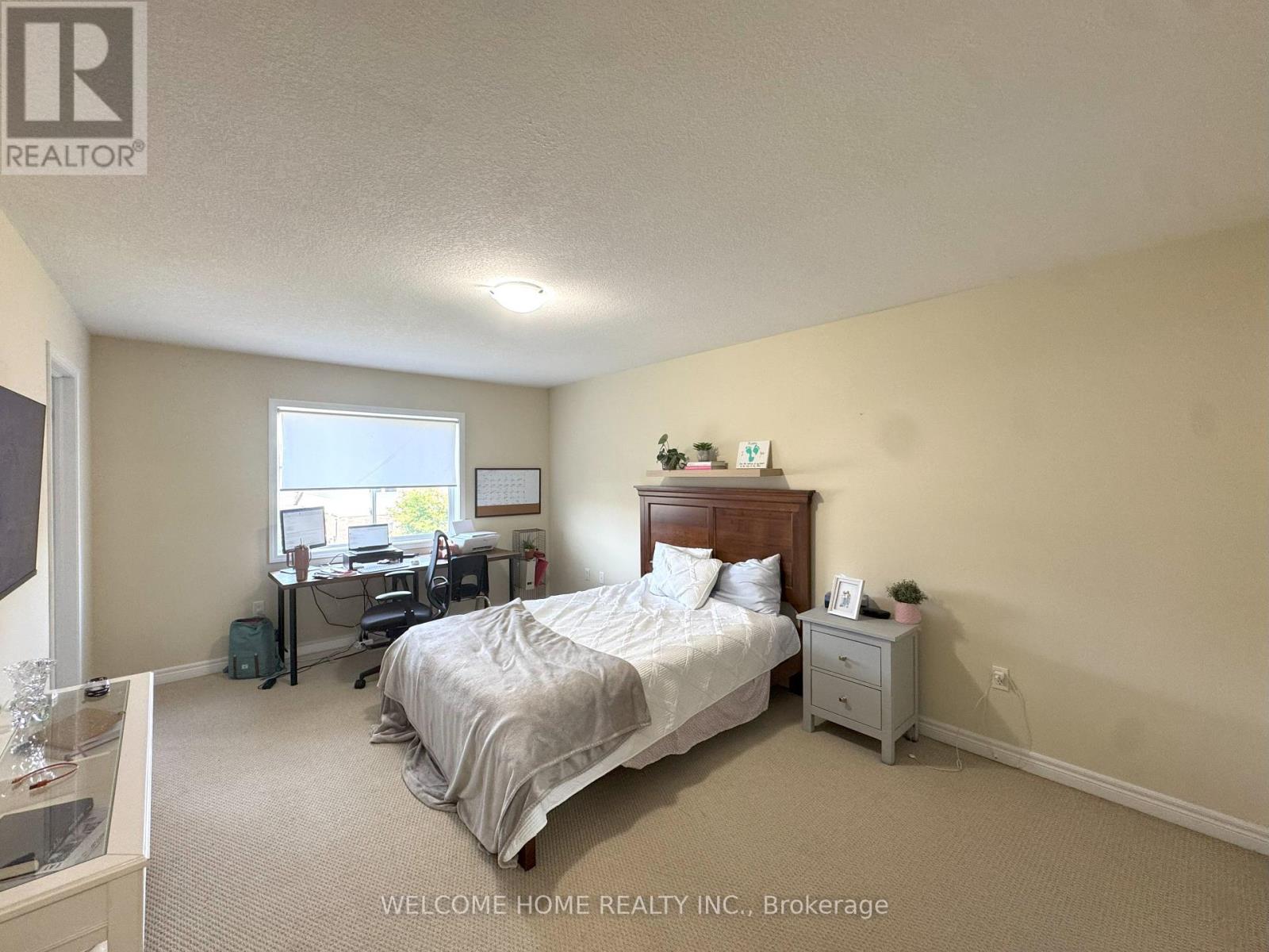 65 Bradbury Road, Hamilton, Ontario  L8J 0E4 - Photo 8 - X12353199