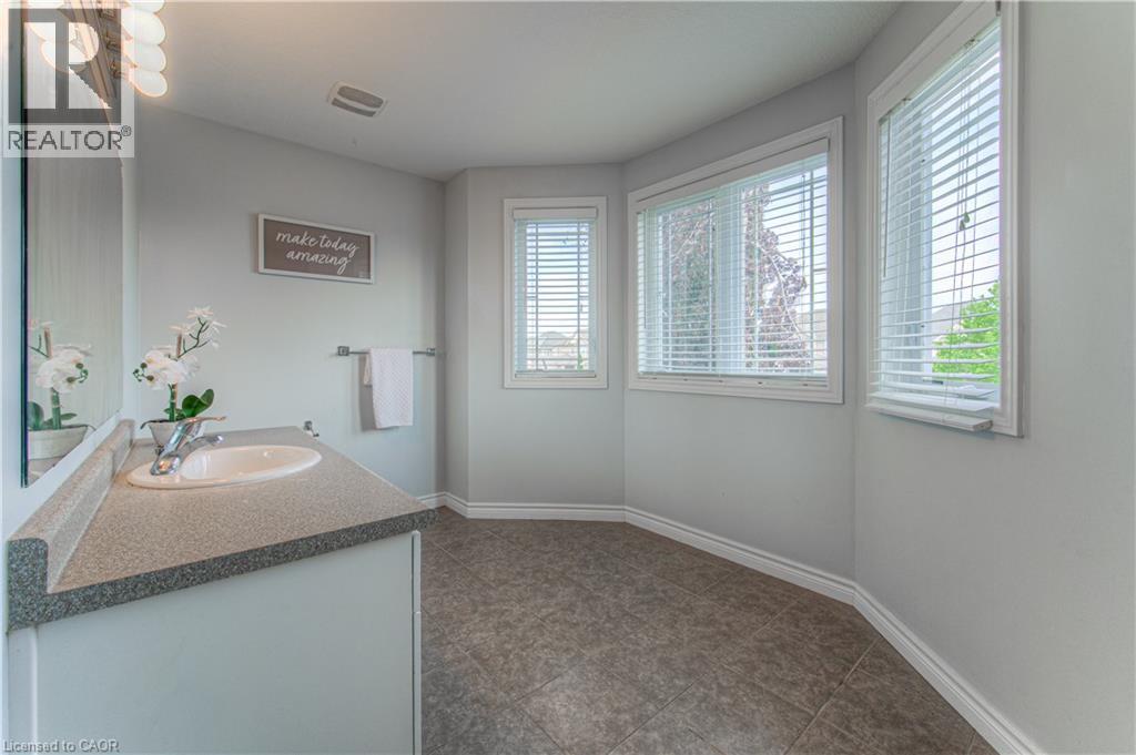 139 Pebblecreek Drive, Kitchener, Ontario  N2A 4M4 - Photo 19 - 40753450