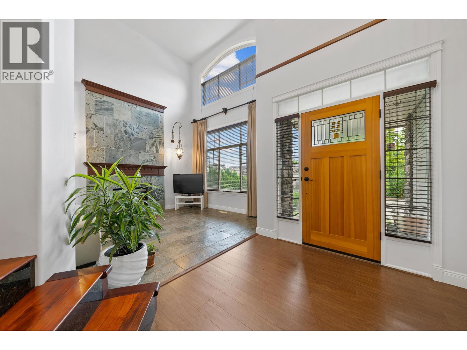 10410 Slatford Street, Maple Ridge, British Columbia V2W 1G3 - Photo 10 - R3038567