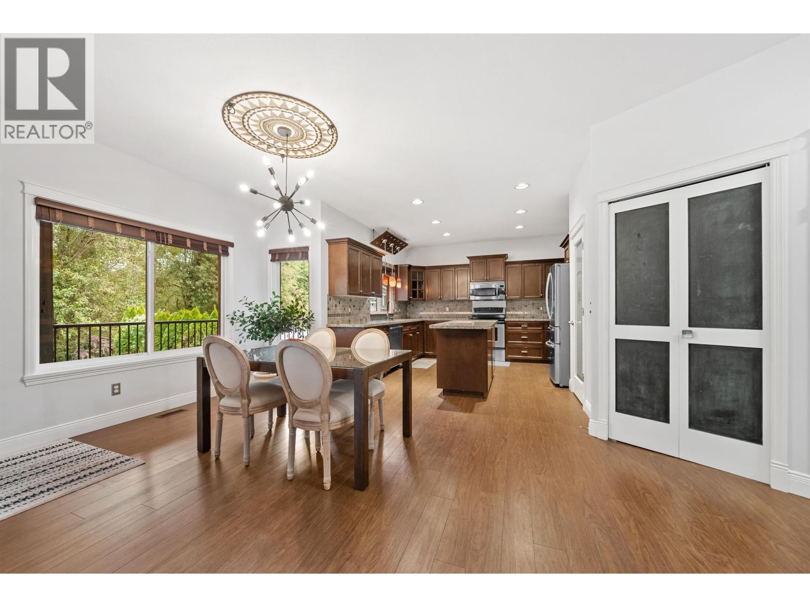 10410 Slatford Street, Maple Ridge, British Columbia V2W 1G3 - Photo 8 - R3038567