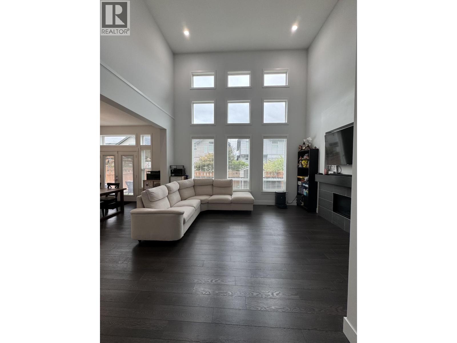 11124 239 Street, Maple Ridge, British Columbia  V2W 0H7 - Photo 5 - R3038570