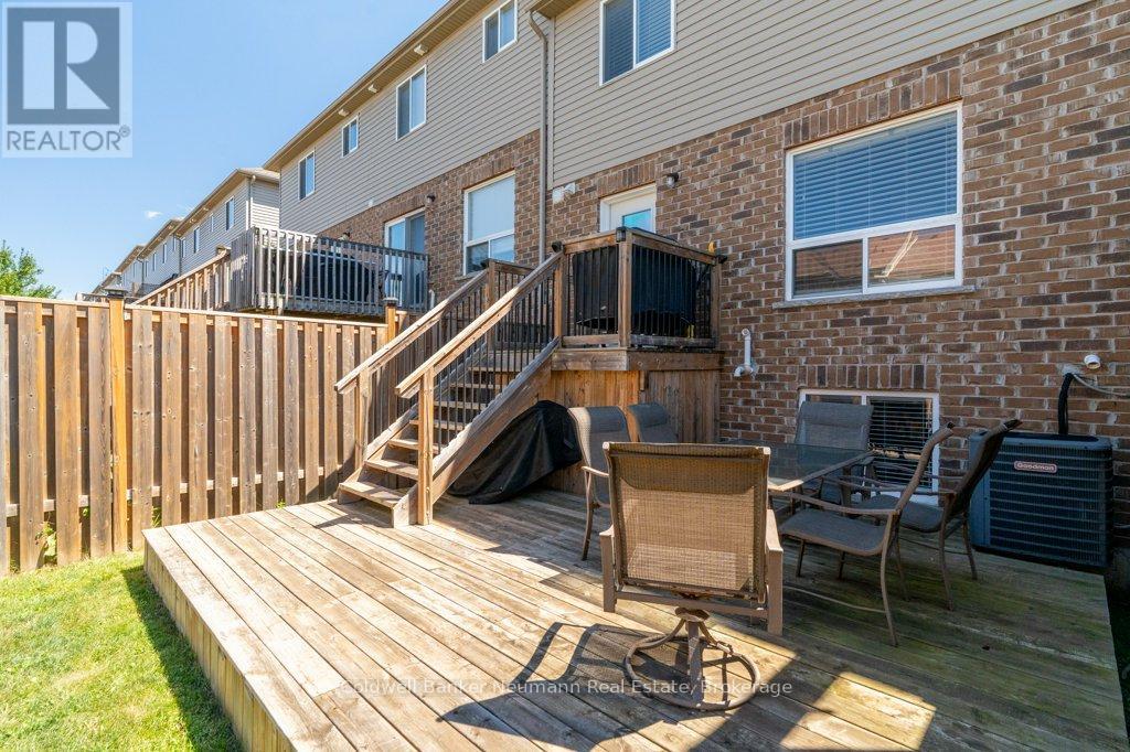 14 Jeffrey Drive, Guelph, Ontario  N1E 0L6 - Photo 31 - X12353214