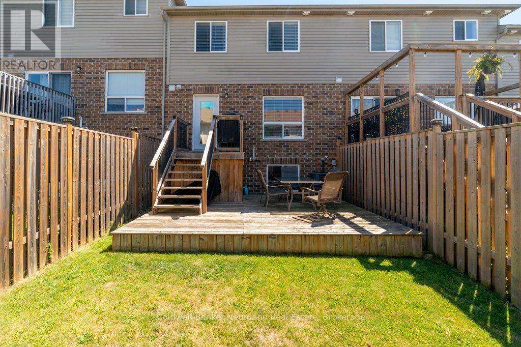 14 Jeffrey Drive, Guelph, Ontario  N1E 0L6 - Photo 32 - X12353214