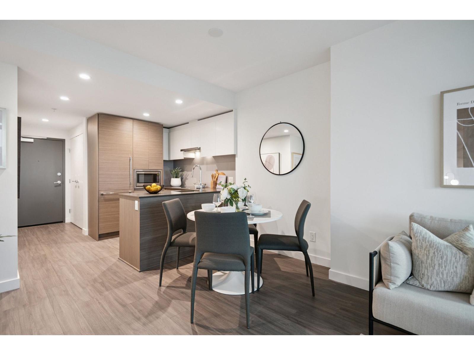 402 13615 Fraser Highway, Surrey, British Columbia V3T 0P7 - Photo 7 - R3038602